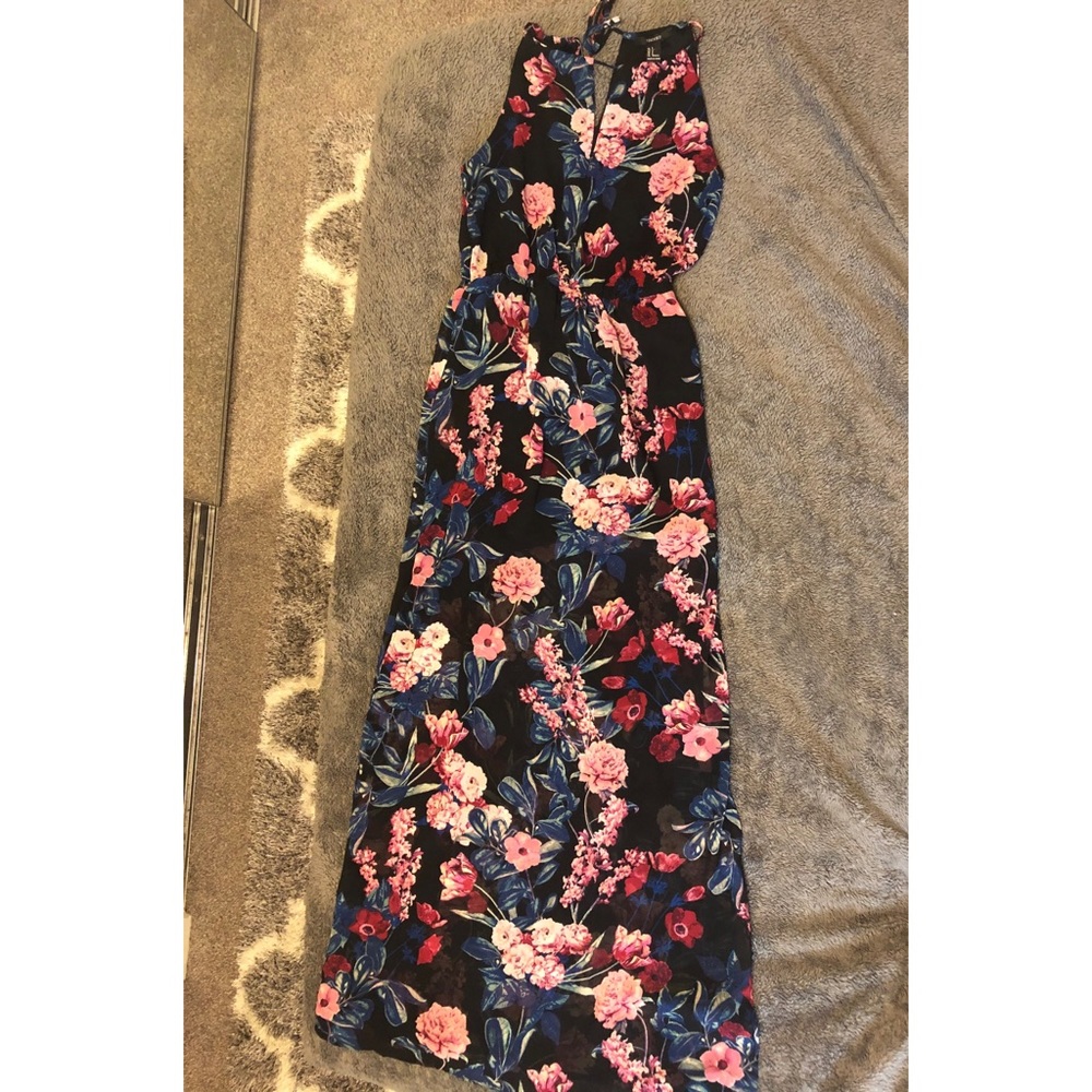 Forever21 — Floral Maxi Dress